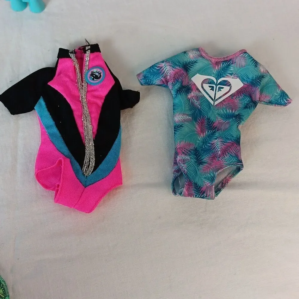 Barbie Ocean Theme Marine Biologist  Lot Extra Clothes and Accessories Some Vtg